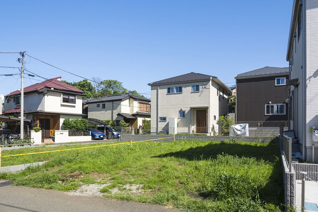 土地100坪ってどのくらい？間取りや価格相場、活用法を解説